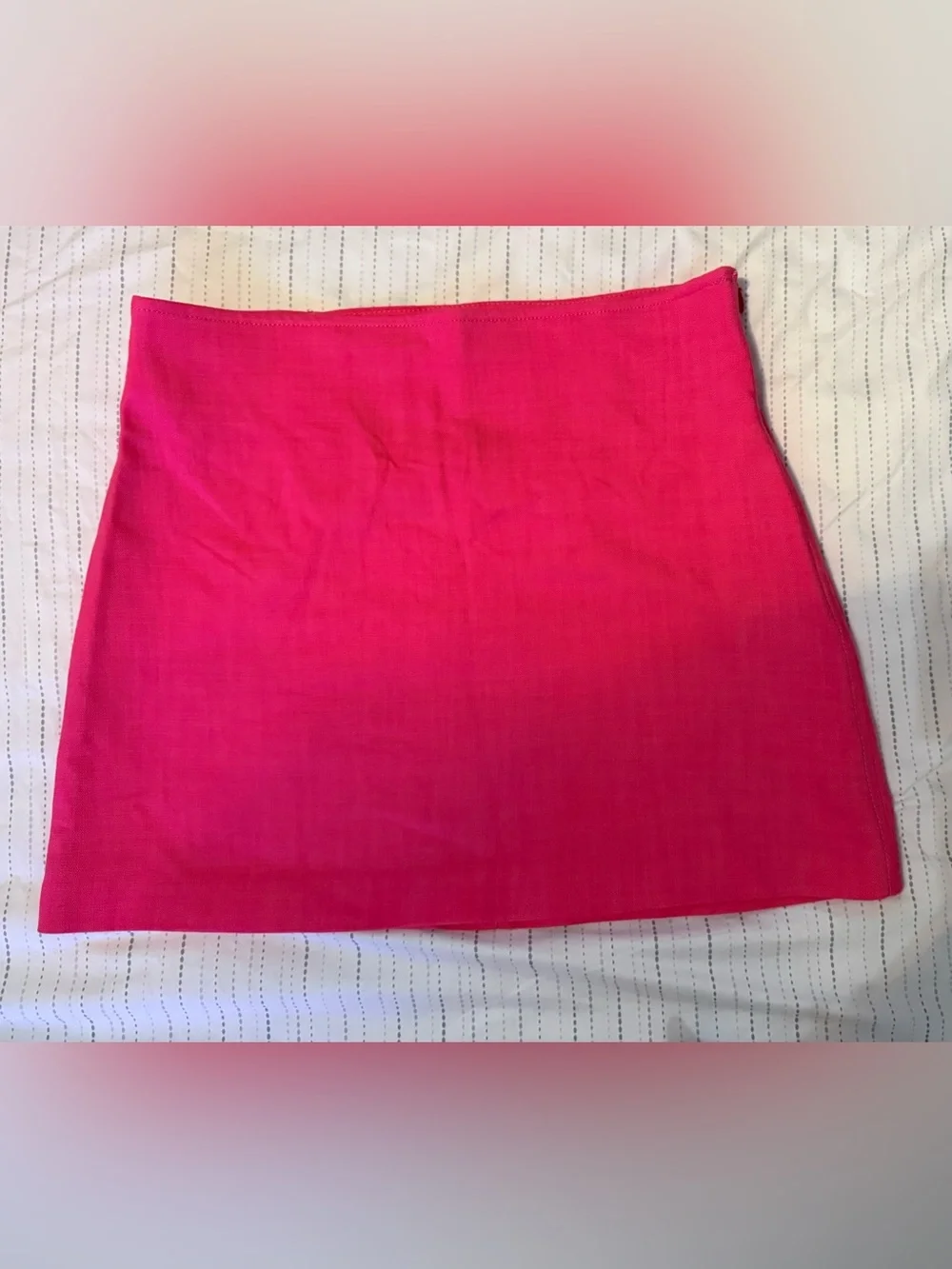 Zara Women's Hot Pink Mini Skirt size small